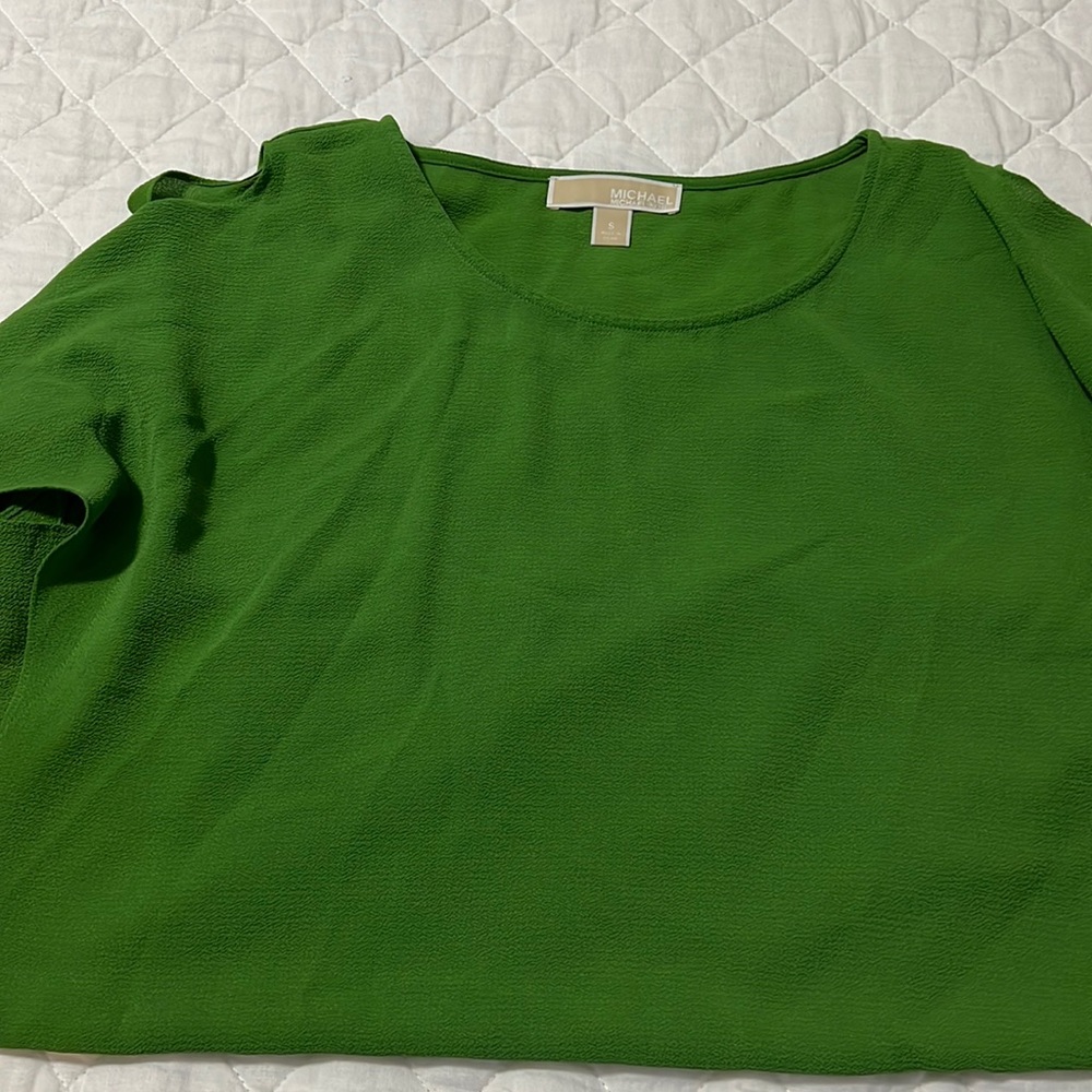 Women’s blouse